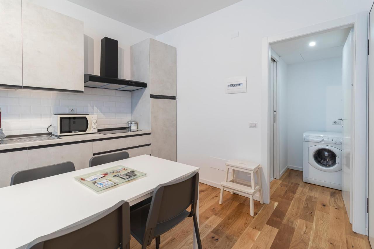 I Host Apartment - Fra Bartolomeo 16 มิลาน ภายนอก รูปภาพ